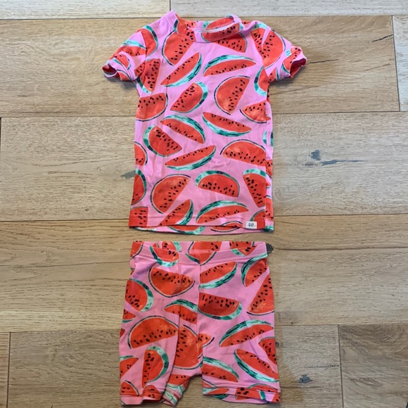 BabyGap short sleeve watermelon PJ set - Picture 1 of 7